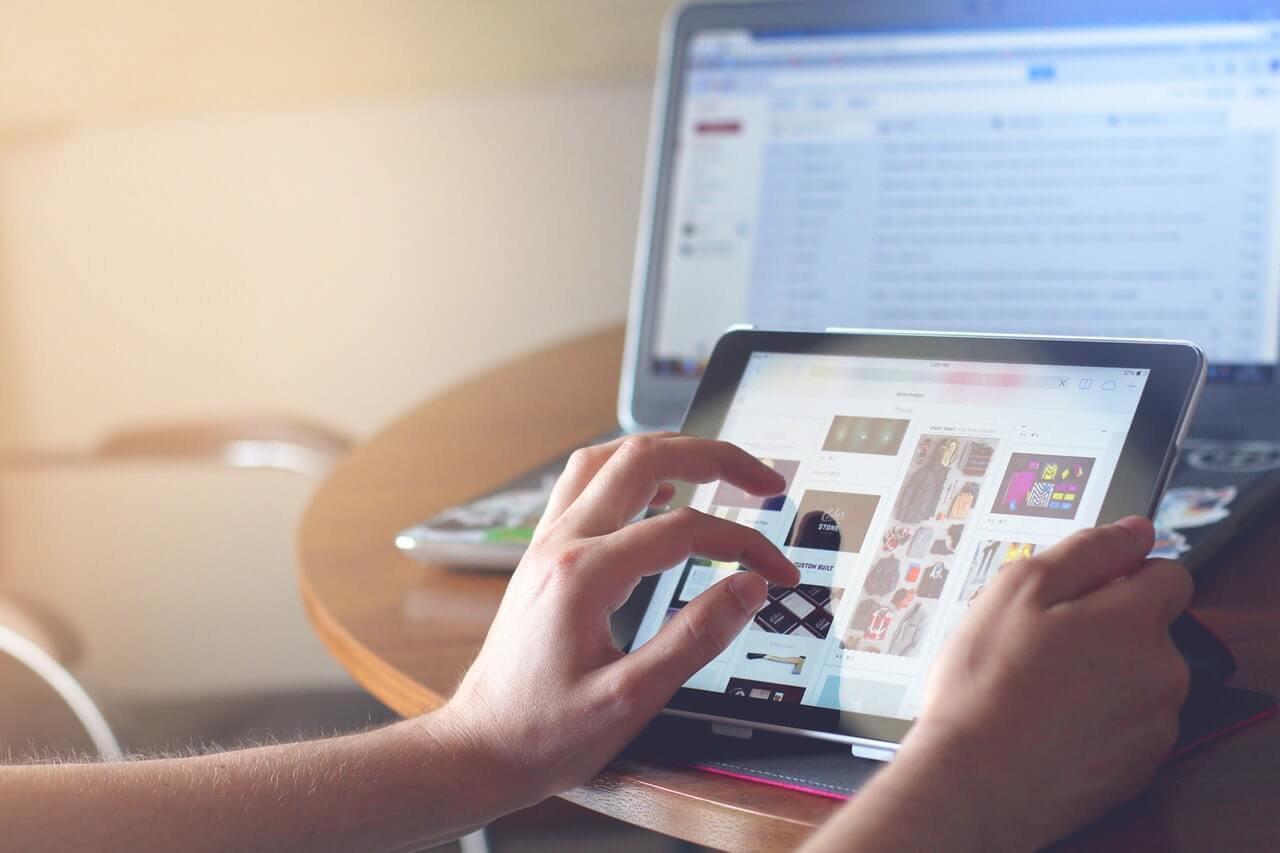 Optimizing e-commerce supplier and cost efficiency