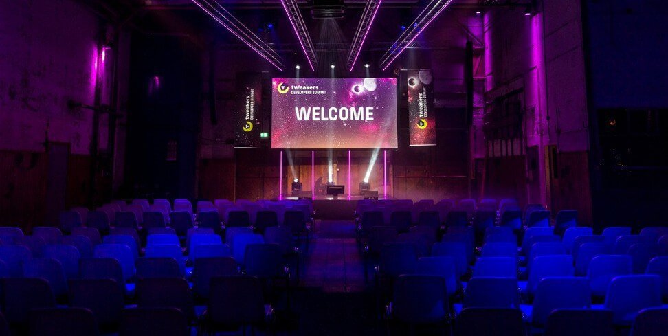 Talking at Tweakers Developer Summit